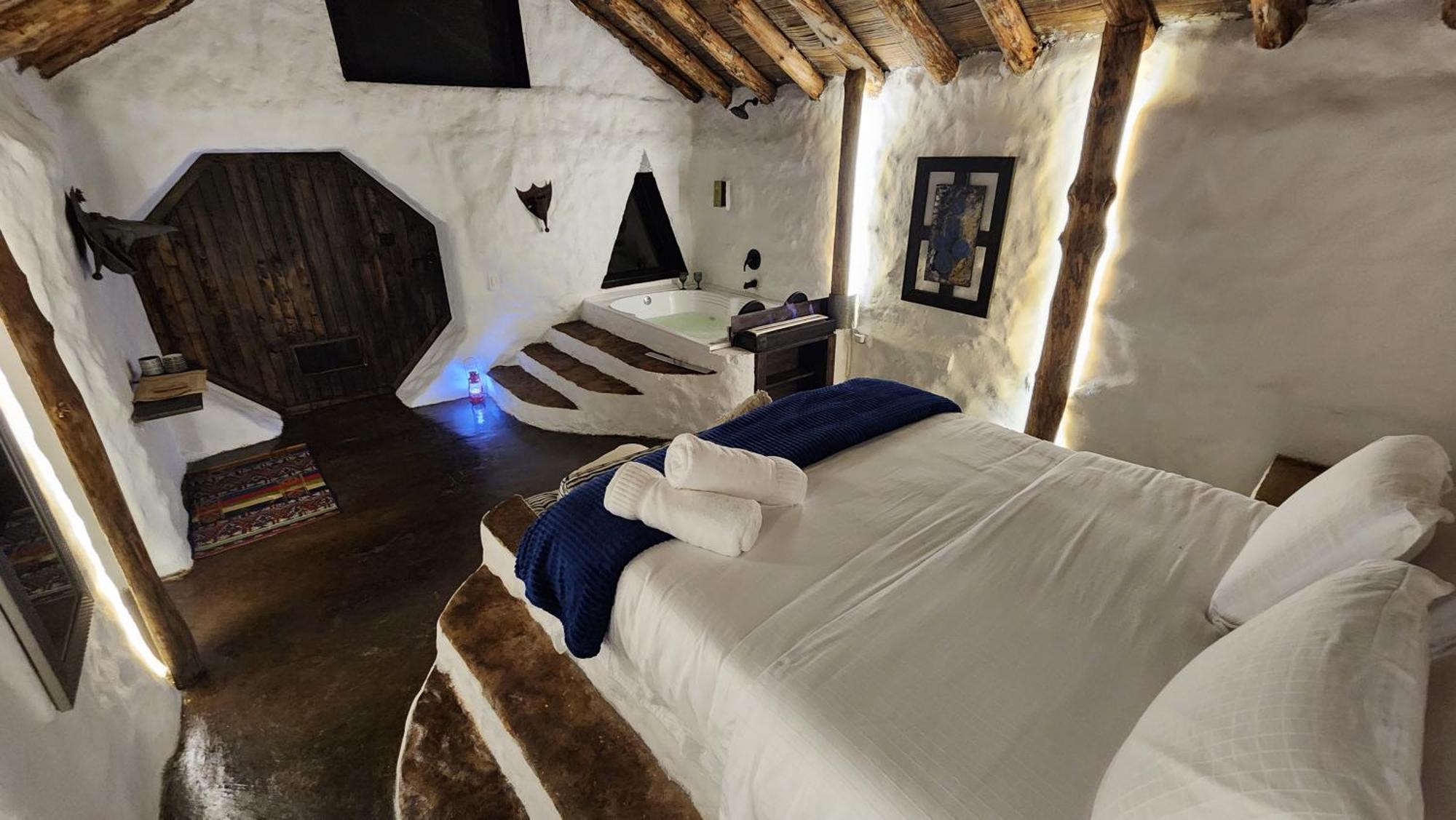 Hobbit Hotel Ecolodge- Guatape Exterior photo